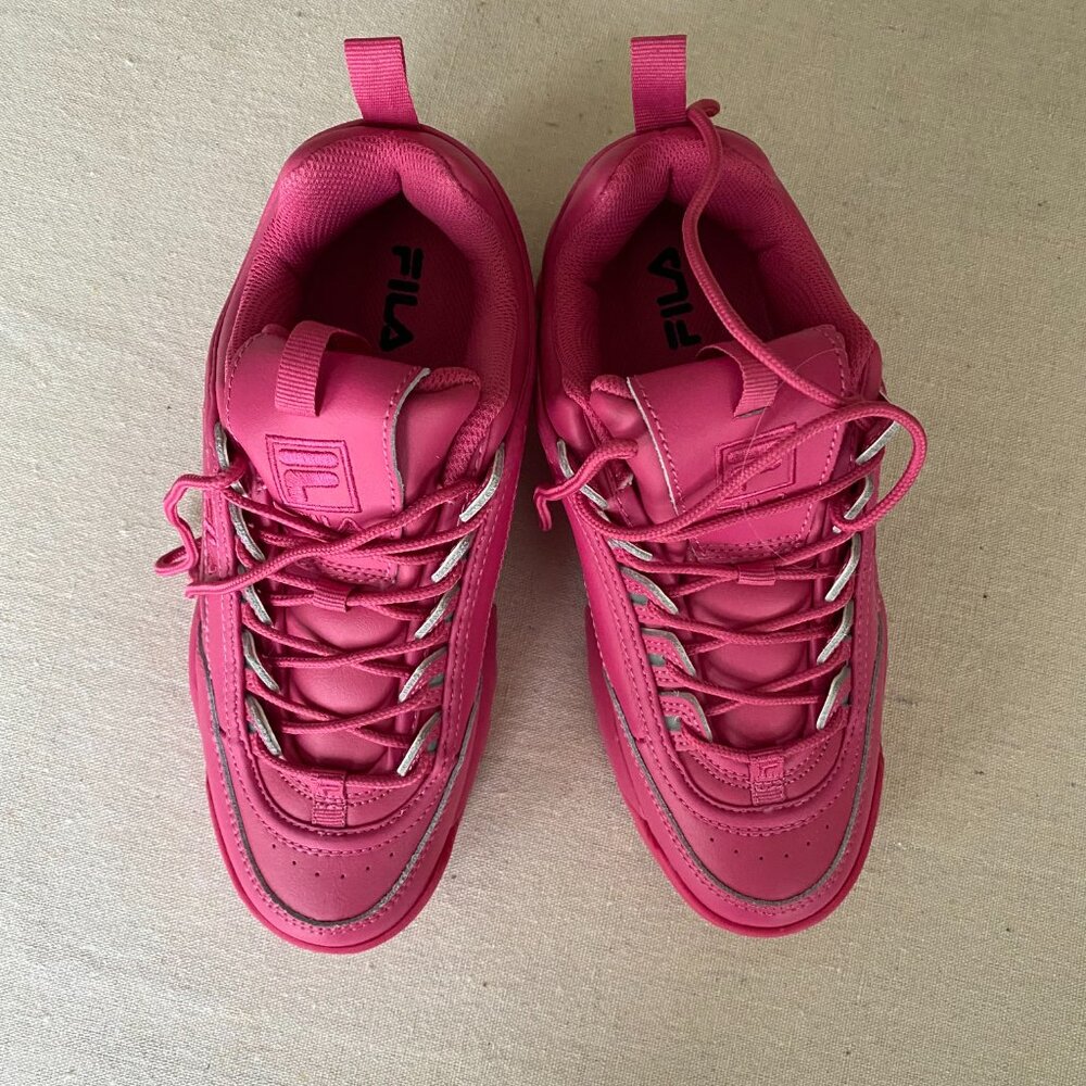 HOT PINK! Fila Disruptor ll Premium